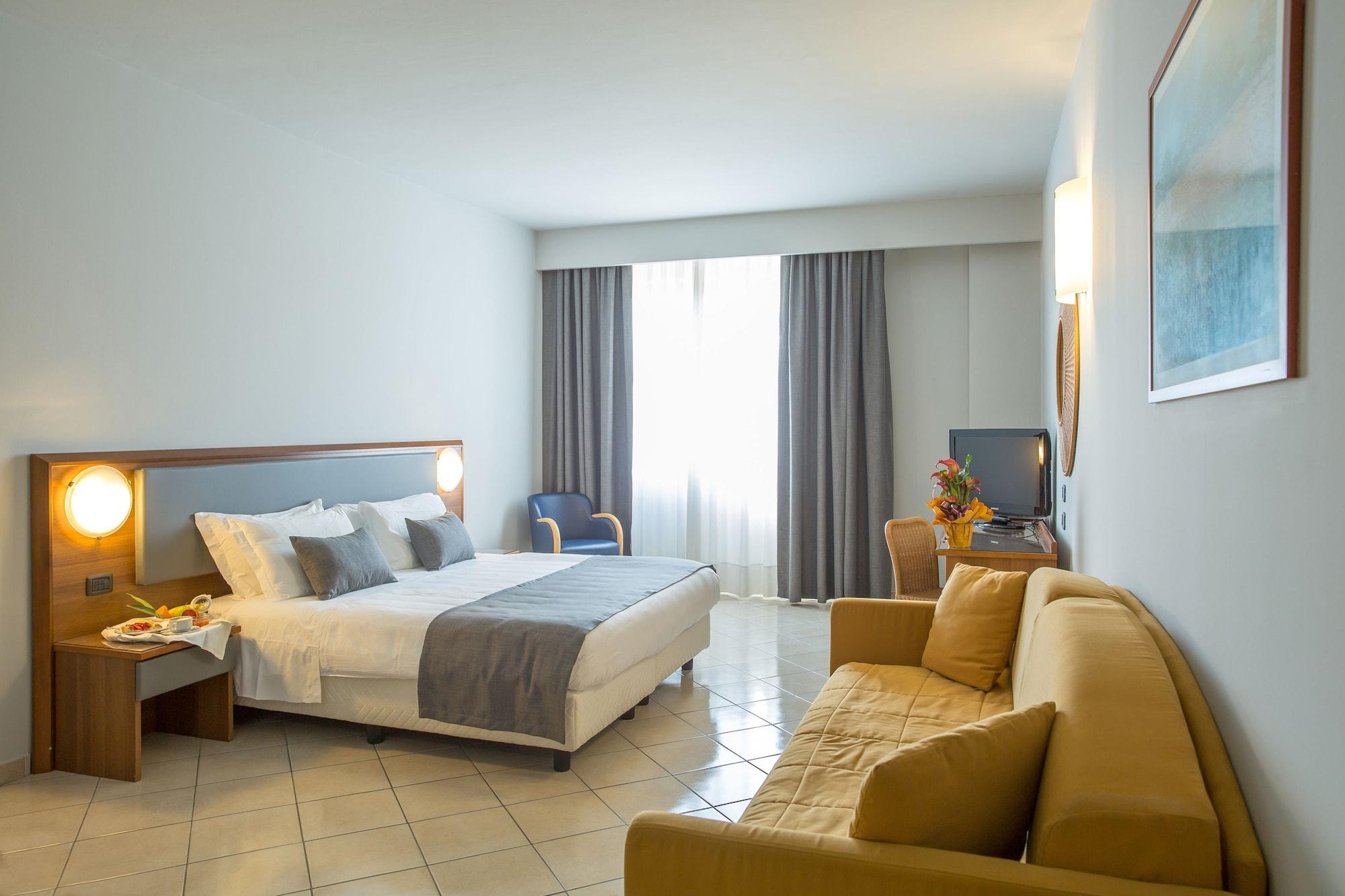 Blu Hotel - Sure Hotel Collection By Best Western Collegno Esterno foto