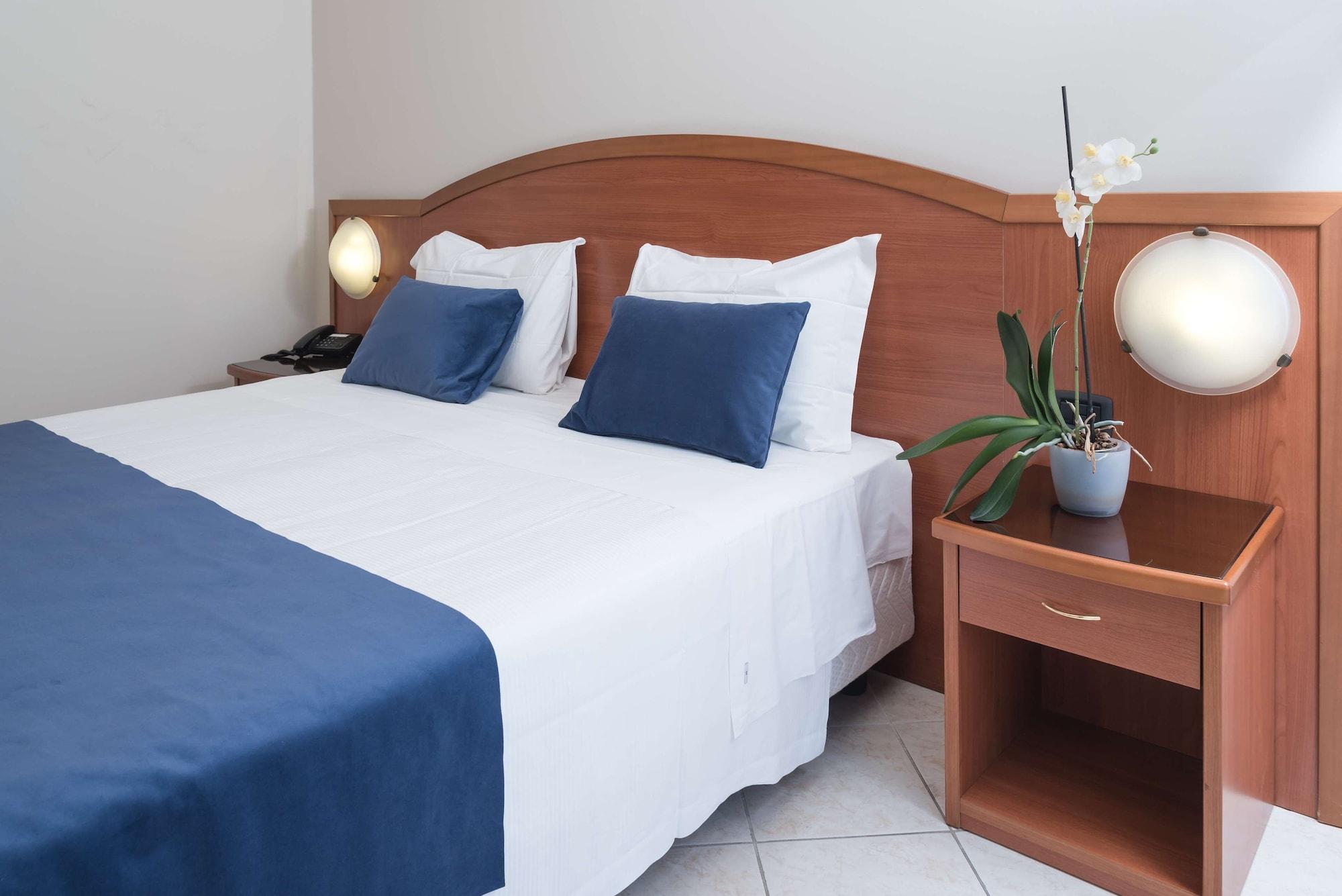 Blu Hotel - Sure Hotel Collection By Best Western Collegno Esterno foto