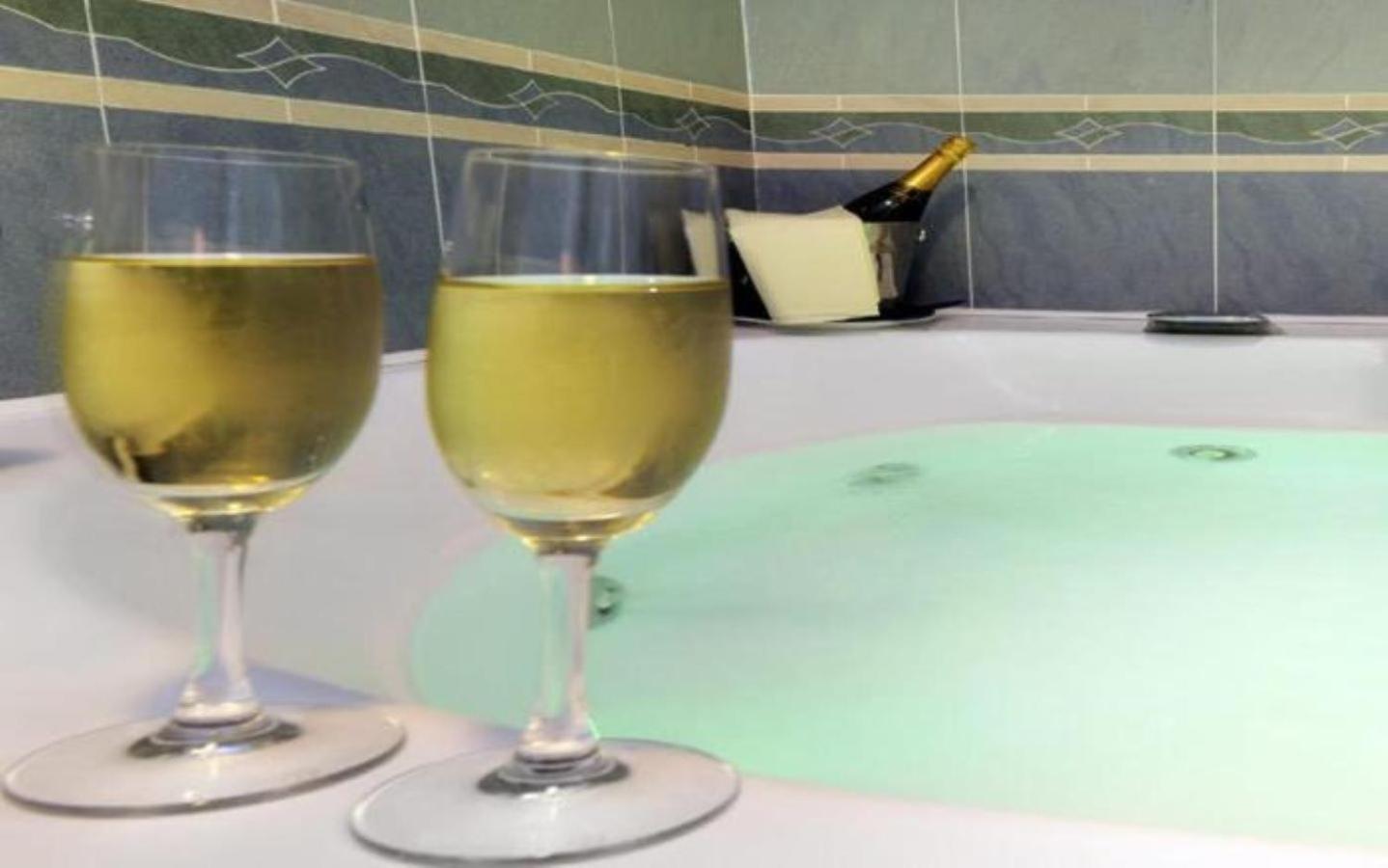 Blu Hotel - Sure Hotel Collection By Best Western Collegno Esterno foto